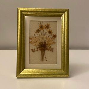 Pressed Flowers in 5x7 Gold Photo Frame